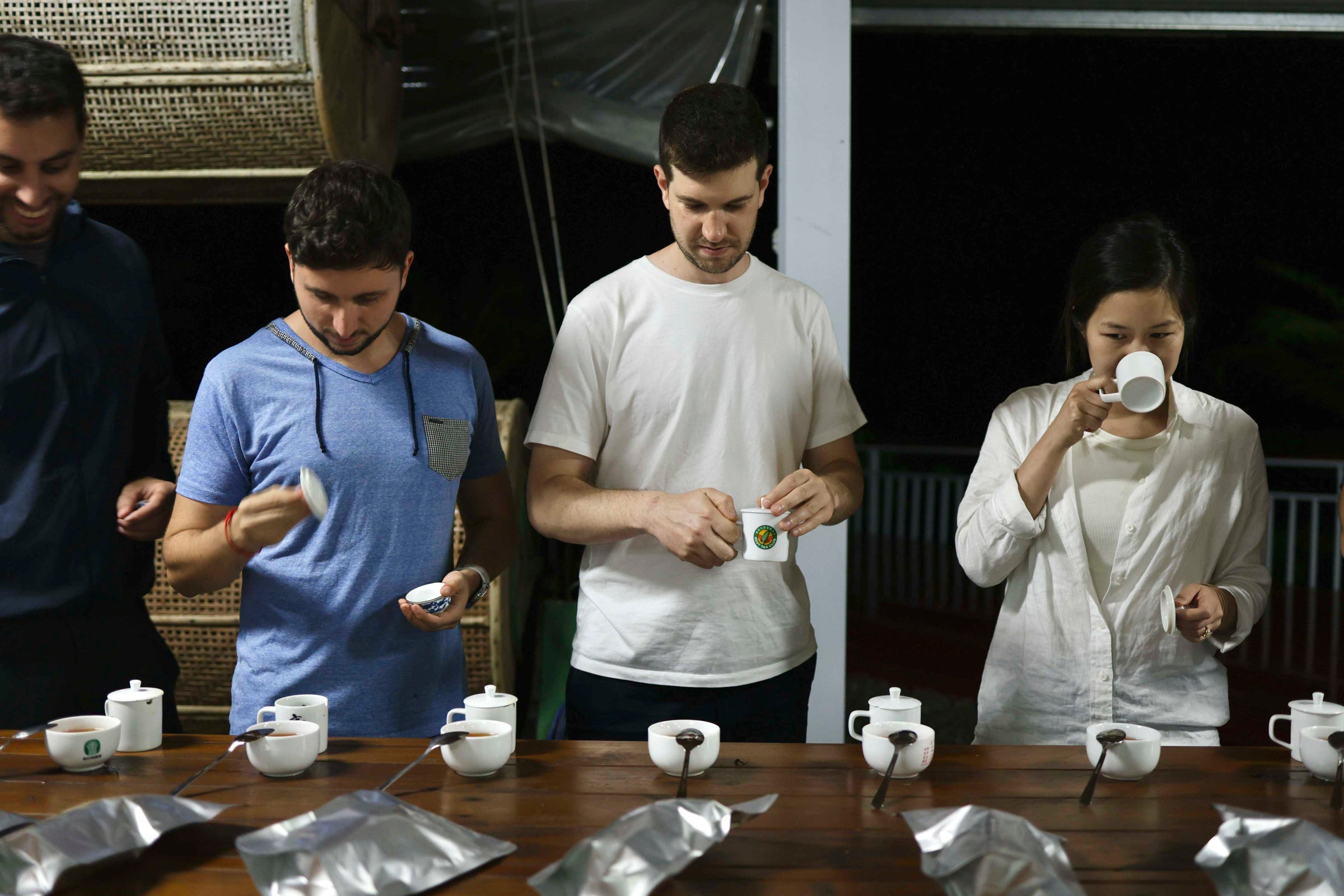 Tea competition grade DIY tea making experience in Taiwan Yefang cha