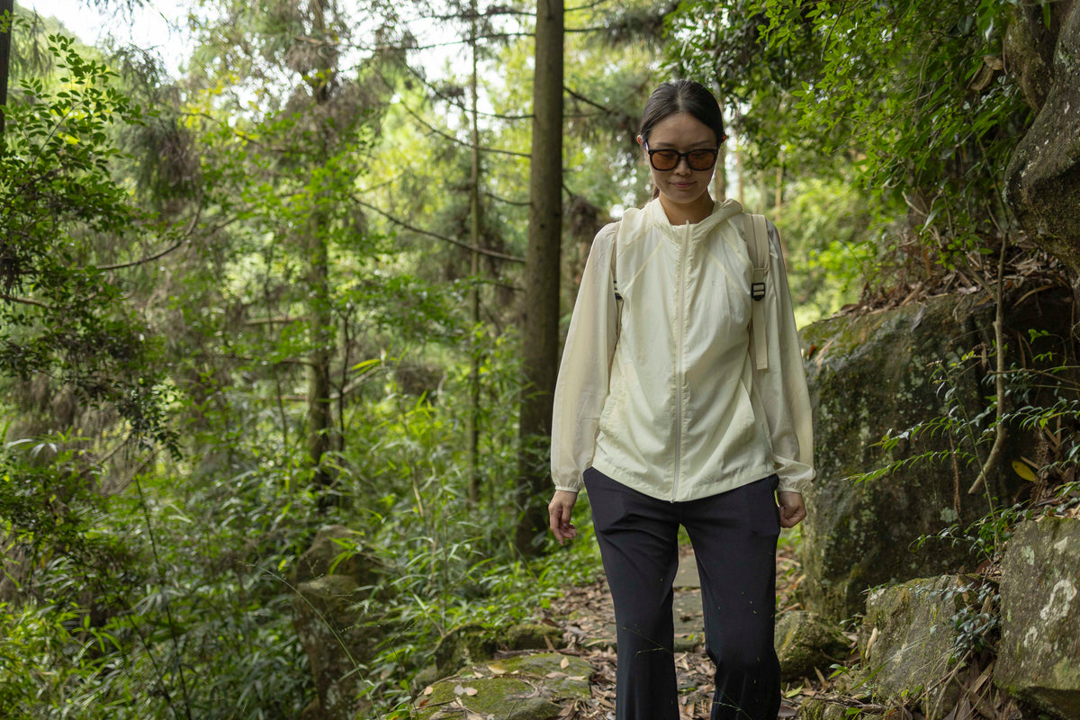 Pink Luk is hiking in Taimu Shan, Fu'an, Ningde, Fujian